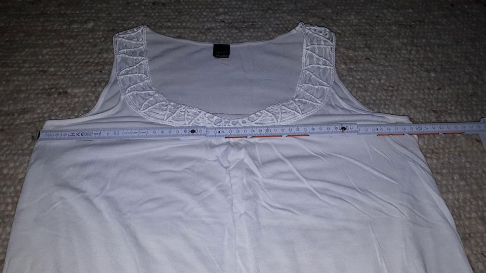 Weißes Top, Esprit, macrame Ausschnitt, Gr. XL, wie neu in Bonn