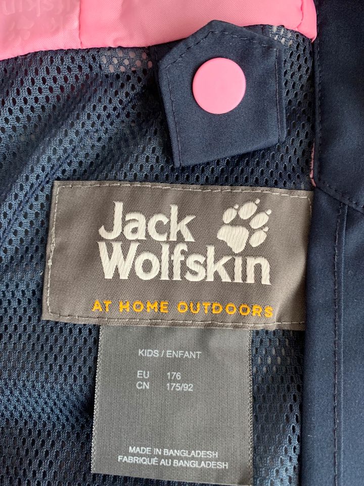 3in1 System Jacke von Jack Wolfskin dunkelblau Pink Gr. 176 in Stuhr