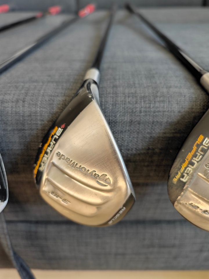 Linkshänder TaylorMade Burner Superfast Holzsatz, R-Flex in Dortmund