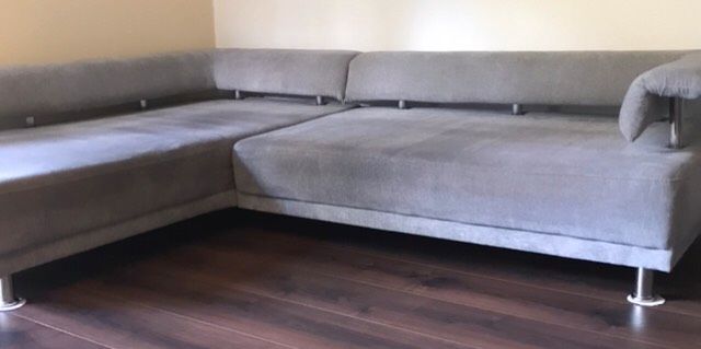 Sofa/Couch im sehr guten Zustand in Hamburg
