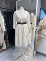 H&M Kleid Sommer Creme Weiß Stufen ML 38 40 Nordrhein-Westfalen - Krefeld Vorschau