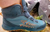 Lowa Wanderschuhe Trekkingschuhe Größe 39 Nordrhein-Westfalen - Velbert Vorschau