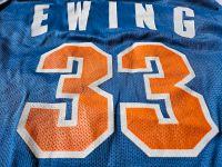 Champion Patrick Ewing Trikot Blau Ney York Knicks Retro 90er Hessen - Weilburg Vorschau