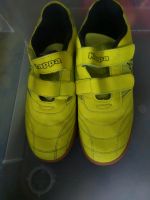 Hallenfussballschuhe von Kappa gr.38 Niedersachsen - Wilhelmshaven Vorschau