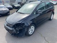 Volkswagen Golf Plus VI Life*NUR 47000km*NAVI*KLIMAAUT*AHK* Niedersachsen - Lehrte Vorschau