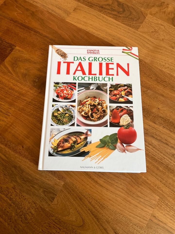 essen und trinken, das große Italien Kochbuch in Stegaurach