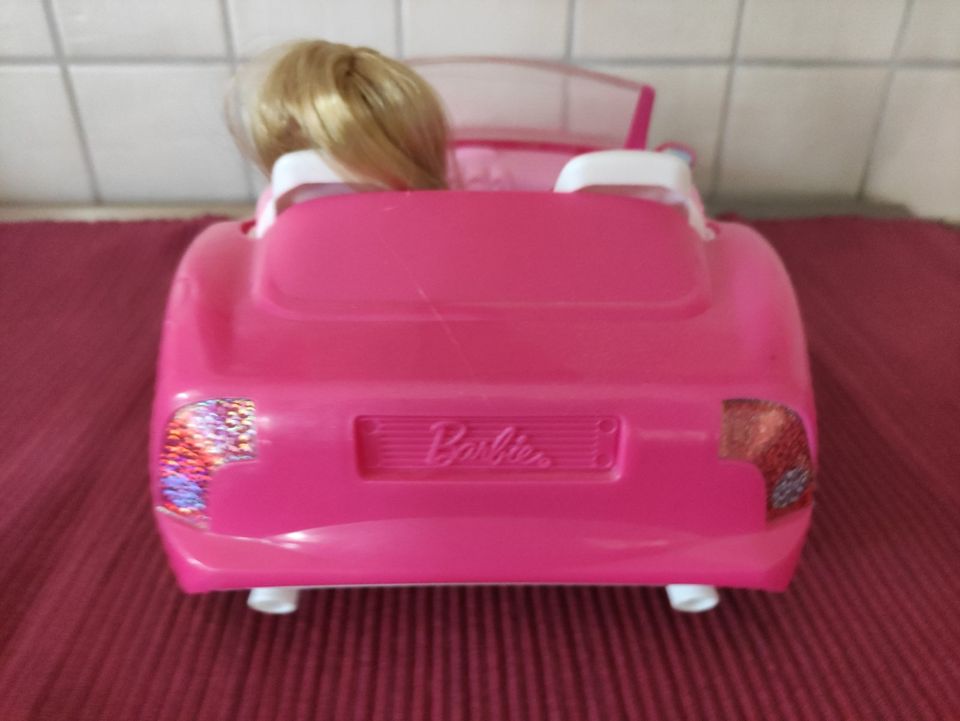 Barbie Cabrio, Auto mit Puppe, pink in Raubling