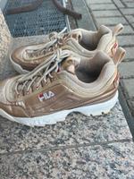 Fila Schuhe in Gold in Größe 41 Köln - Junkersdorf Vorschau