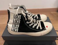 Converse Schuhe mit Herzdetail Hessen - Bischofsheim Vorschau