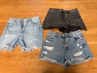 Stradivarius Jeans Shorts Gr 36, neuwertig, schwarz u blau Saarland - Lebach Vorschau
