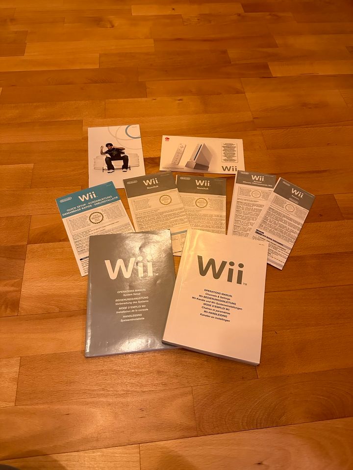 Nintendo Wii Anleitung Handbuch Remote Nunchuk Kurzanleitung 2007 in Raesfeld