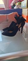 neu und ungetragen Größe 37 high heels mit schleife Bayern - Westendorf b Kaufbeuren Vorschau