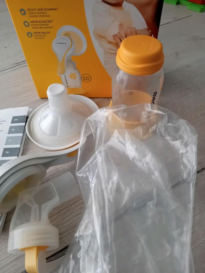 Medela Harmony Hand- Milchpumpe in Heitersheim