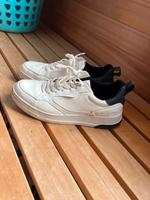 Sneaker Bugatti weiß, Gr. 43 Nordrhein-Westfalen - Extertal Vorschau