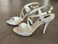 Sandale Gr. 37 Glitzer Ivory Hessen - Hammersbach Vorschau