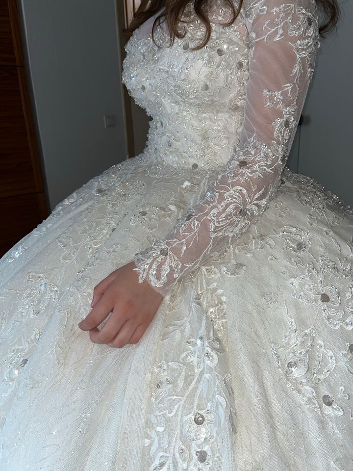 Brautkleid Hochzeitskleid Gelinlik Prinzessinnenkleid A-Linie in Büren