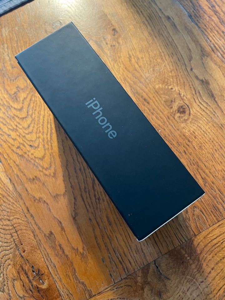 Verpackung Apple IPhone 11 Pro Midnight in Kloster Lehnin