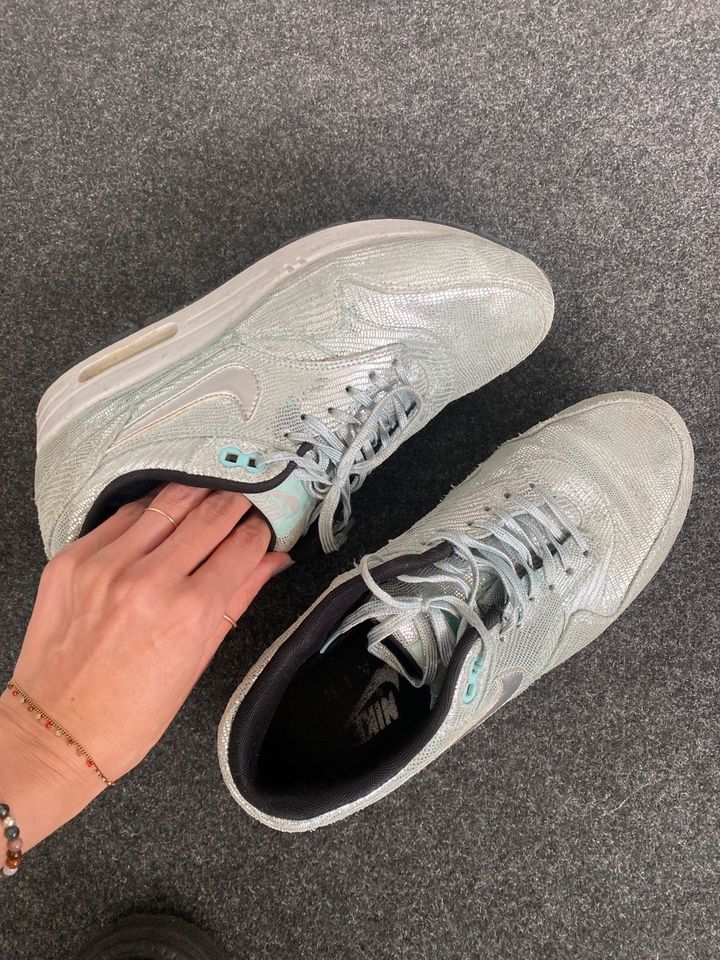 Nike Air Max 1 Party Pack Disco Ball (W) metallic Sneakers in Stuttgart