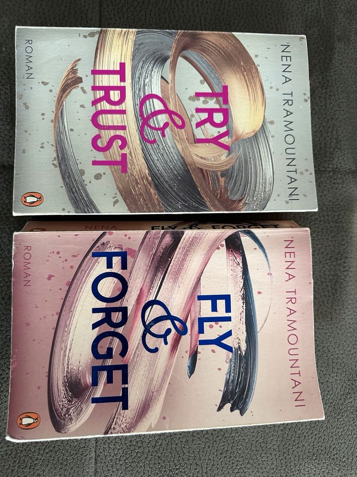 Bücher Fly& Forget und Try & Trust in Titz