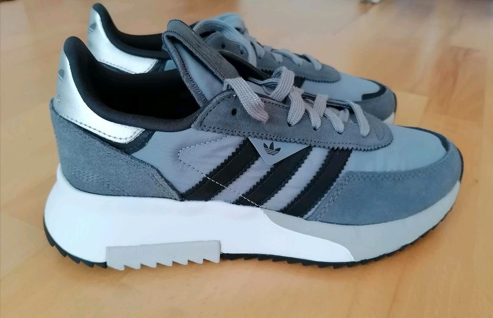 adidas Originals  RETROPY F2 UNISEX - Sneaker low, Gr. 38 2/3 in Vörstetten