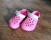 27 Gartenschuhe Badeschuhe Gummischuhe Clogs pink Regenbogen Leipzig - Probstheida Vorschau