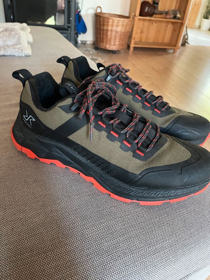 Trekkingschuhe Revolutionrace Phantom Trail Low Hiking Shoes in Elbe-Parey