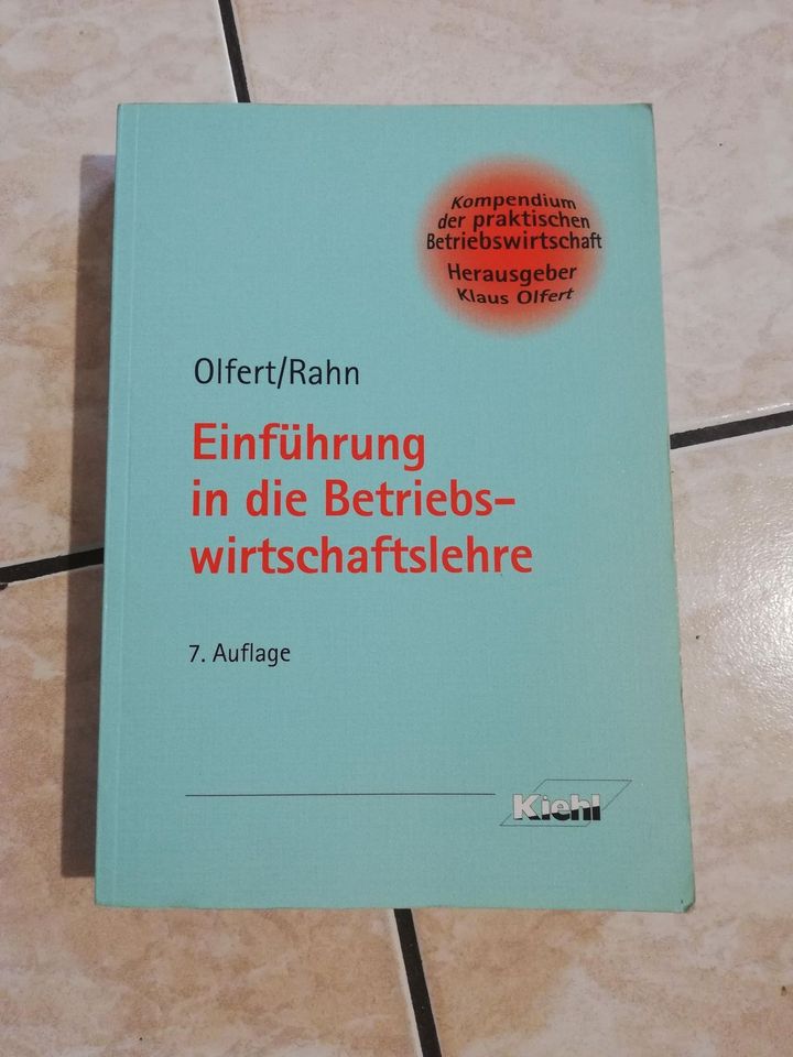 12 Fachbücher für den technischen Betriebswirt in Mannheim