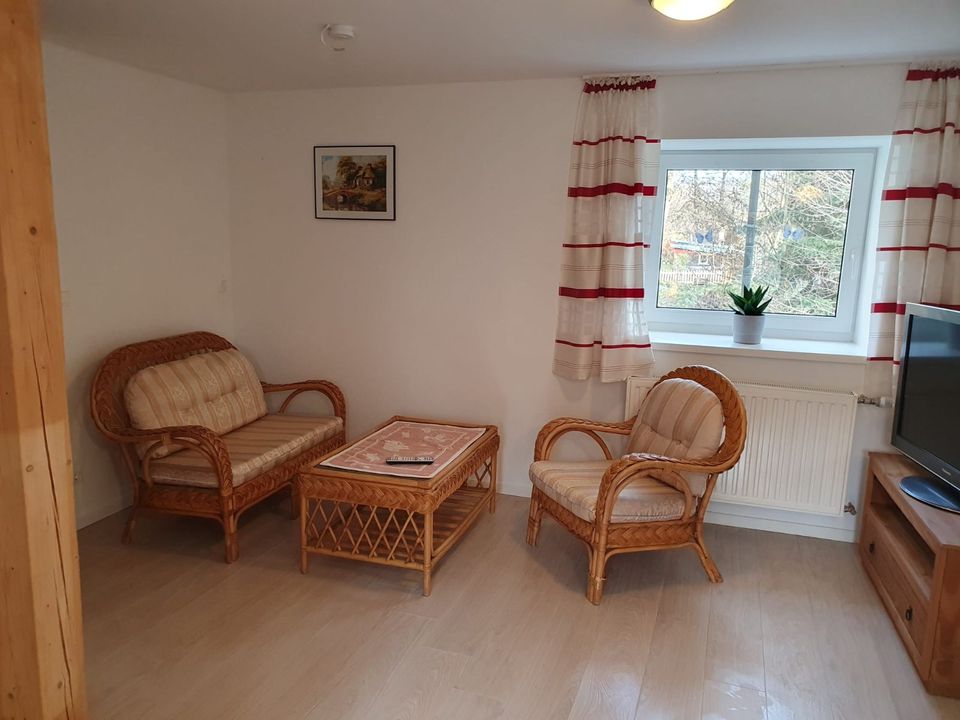 Apartmenthaus Am Schwimmbad - Schleusingen ca. 45qm, 2 Zimmer für bis zu 3 Personen in Schleusingen