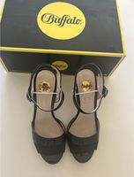 Buffalo Sandalen / High Heels 37 neu schwarz Niedersachsen - Isernhagen Vorschau