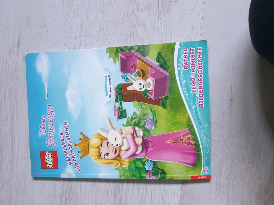 Lego Friends Zeitschriften alle 8,00 in Duisburg