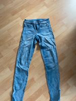 Jeans, H&M, Größe 34 Nordrhein-Westfalen - Kamen Vorschau