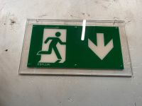 Fluchtweg Beschilderung Plexiglas Exit Notausgang Schild Kreis Pinneberg - Neuendeich Vorschau