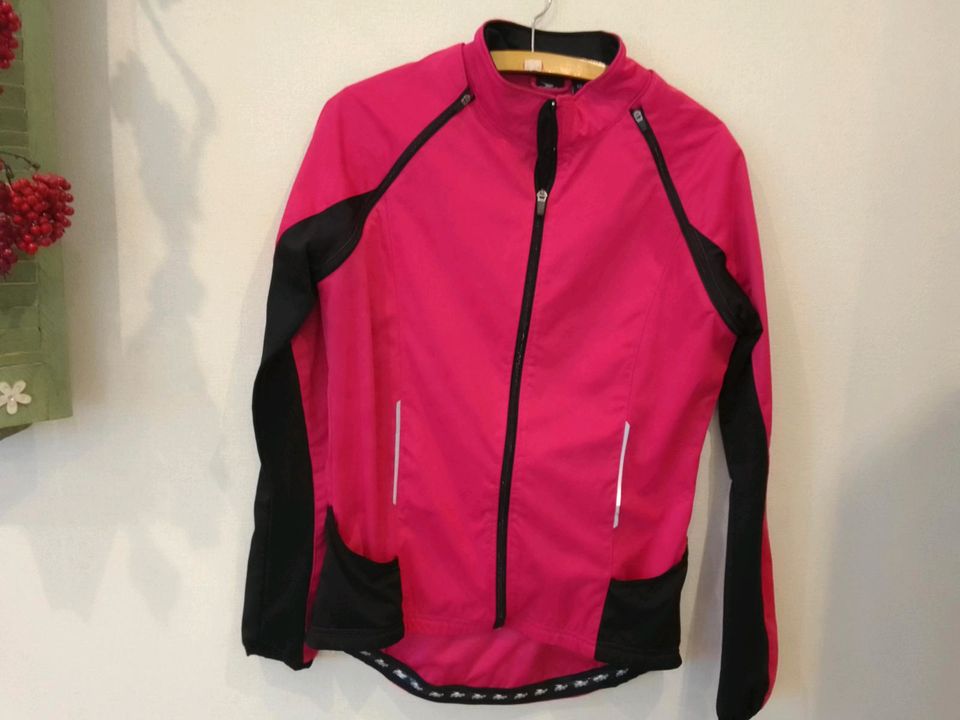 Pinke Fahrrad Jacke Größe 40 in Wetzlar