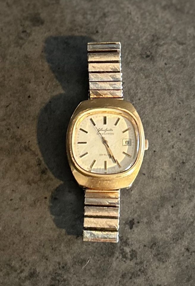 Glashütte Spezichron 22 Rubis Datum Armbanduhr Uhr - DDR in Erfurt