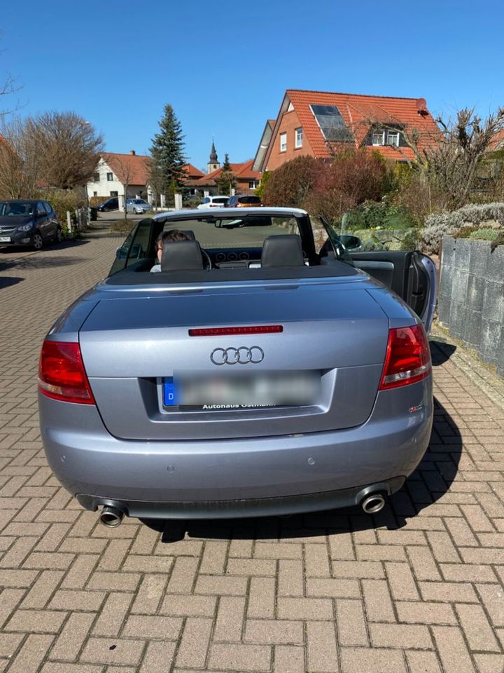 Audi A4  1.8 T Cabriolet - S-line in Hildesheim