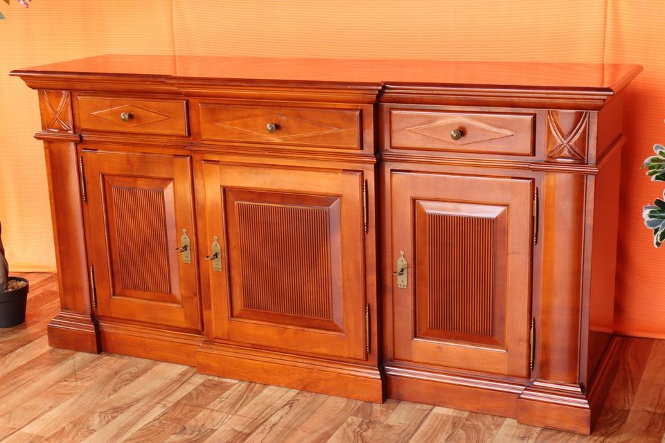 Nr.1947b Scholtissek-Tradition Sideboard Kirsche Vollmassiv in Wiesbaum