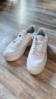 Nike Turnschuhe Nordrhein-Westfalen - Lüdenscheid Vorschau