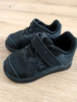 Nike Sneaker Größe 19,5 > schwarz Hessen - Wächtersbach Vorschau
