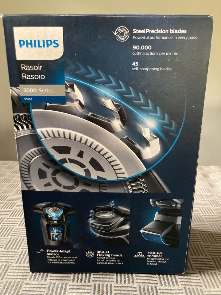 Philips Shaver rasierer 5000 Special Edition S5588/26 NEU in Ratingen