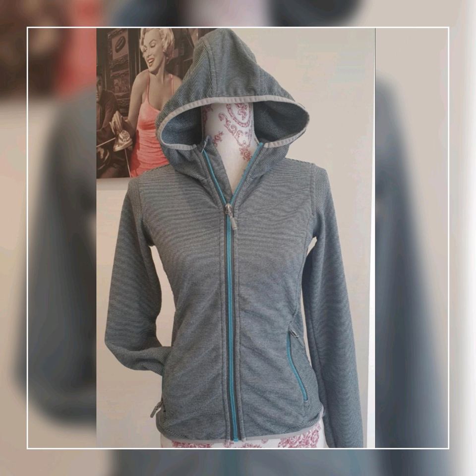 ♡Killtec ♡Gr.152♡ flauschige Kapuzen-Sweatjacke♡ in Matzlow-Garwitz