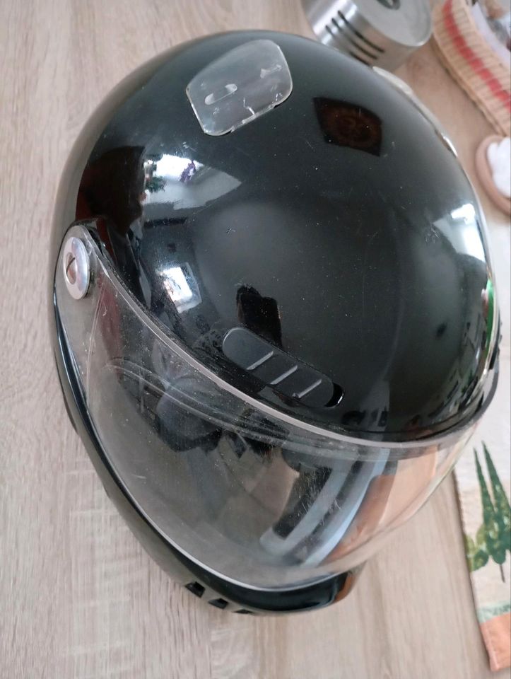 Motorrad Helm in Radebeul