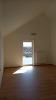 Duplex House For Rent with Small yard Rheinland-Pfalz - Hütschenhausen Vorschau