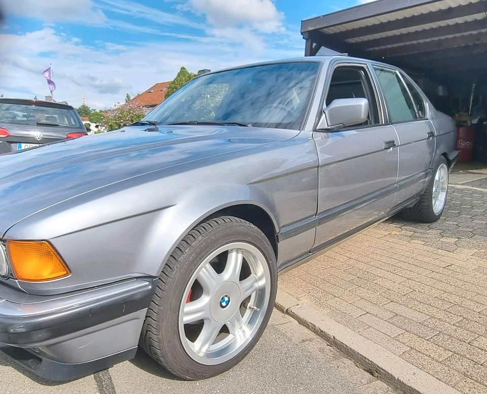 BMW e32 750i *Wertgutachten* *H* in Georgsmarienhütte