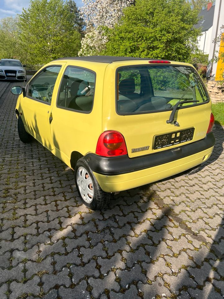 Twingo TÜV bis 11/2025 in Roth