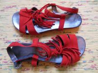 Petra Dieler Sandalen rotes Wildleder mit Fransen Größe 41 Rheinland-Pfalz - Mainz Vorschau