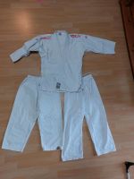 JuJitsu Karate Judo Anzug Größe 140 Sachsen-Anhalt - Magdeburg Vorschau