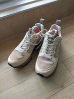 Veja Sneaker Gr 38 Venturi Suede neuwertig Düsseldorf - Unterbilk Vorschau