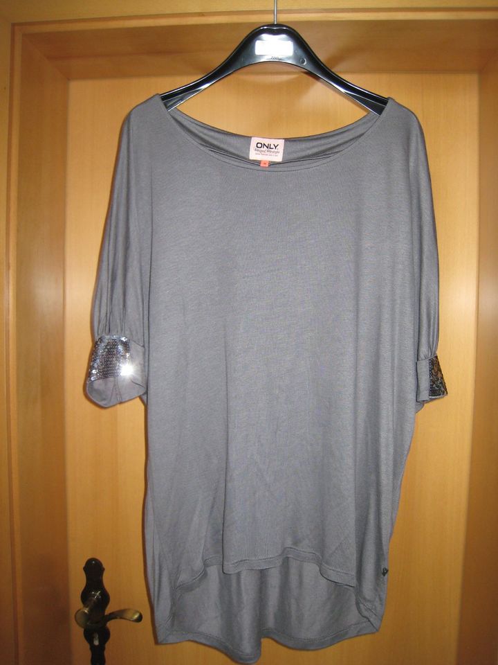 Damen Shirt/Bluse/Tunika grau Gr. M (40), ONLY in Schwarzenbach a d Saale