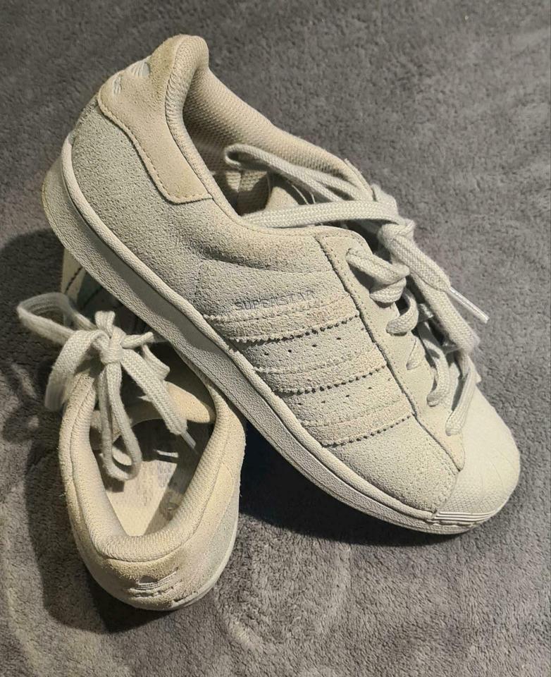 Adidas Superstar Wildleder babyblau Gr. 36 2 3 in Hamburg Mitte Hamburg Billstedt kleinanzeigen