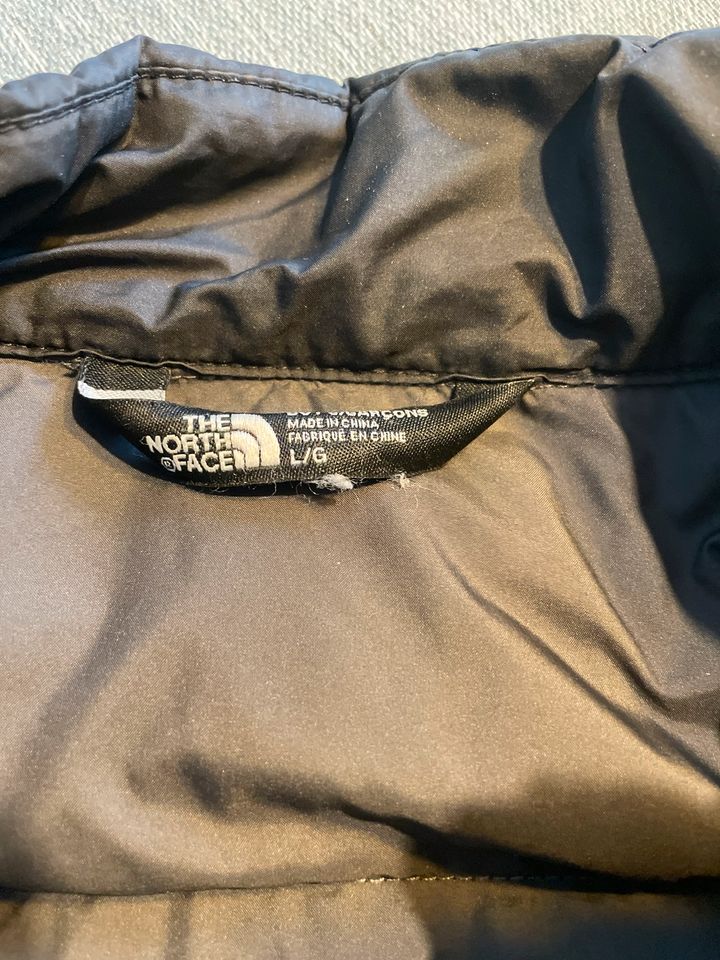 Tolle North Face Daunenjacke 550  schwarz Gr.L ( ca.158) in Weil am Rhein